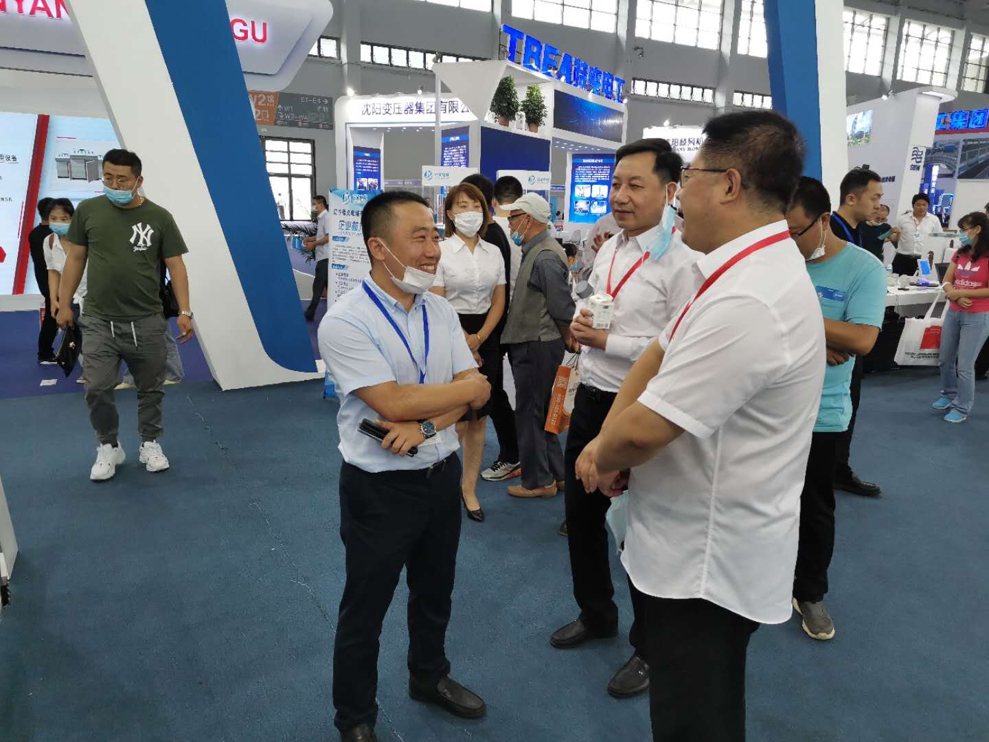 制博会即将落幕，万搏平台_万搏（中国）一站式服务平台精彩继续(图1)